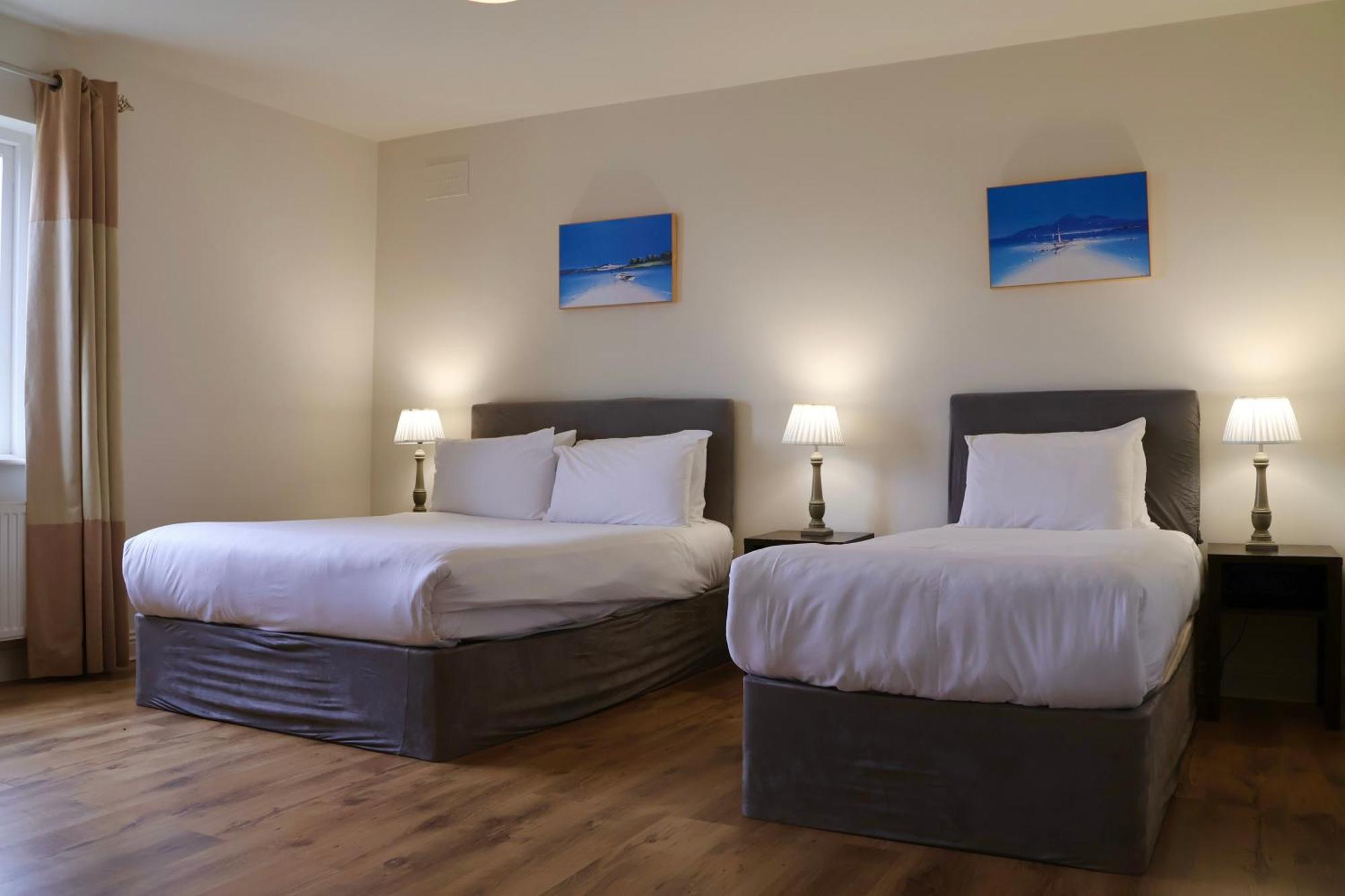 Doolin Village Lodges Экстерьер фото