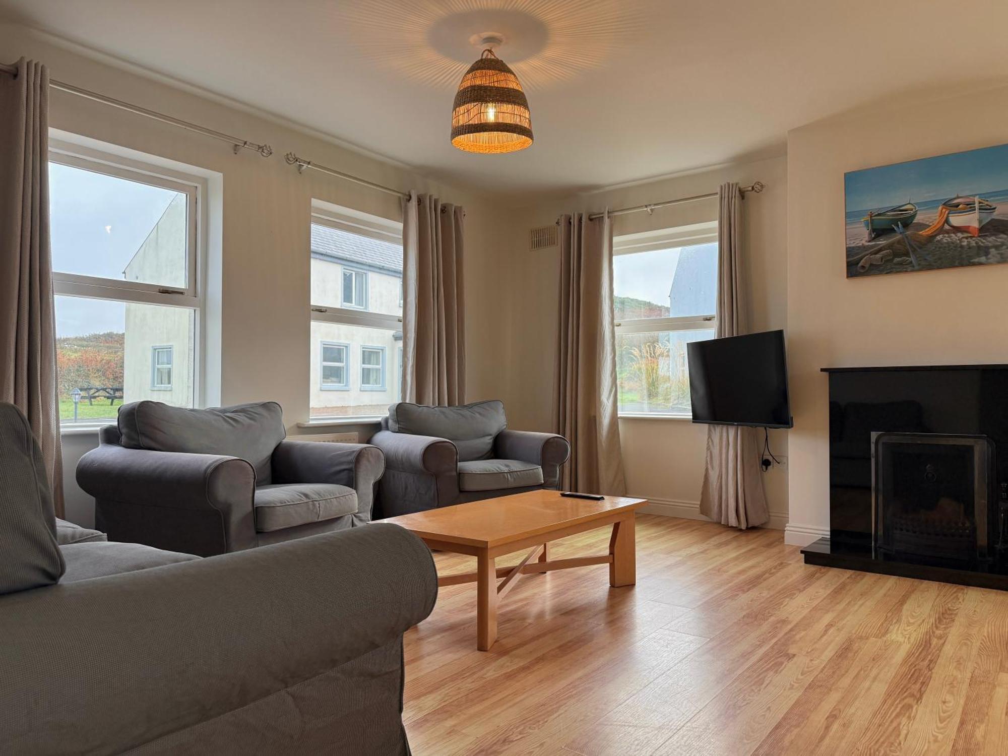 Doolin Village Lodges Экстерьер фото