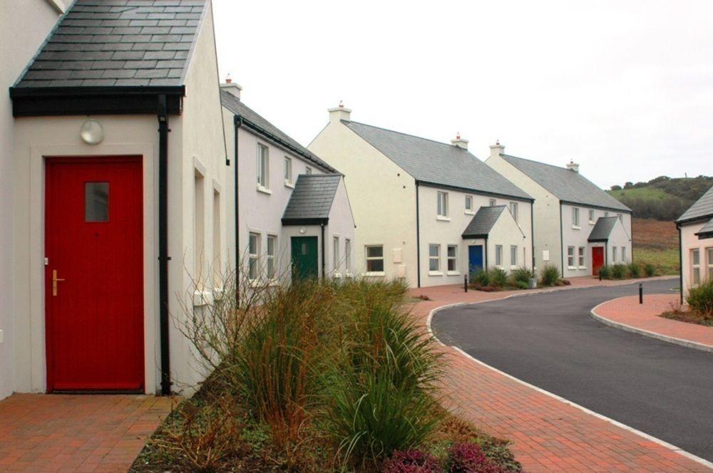 Doolin Village Lodges Экстерьер фото